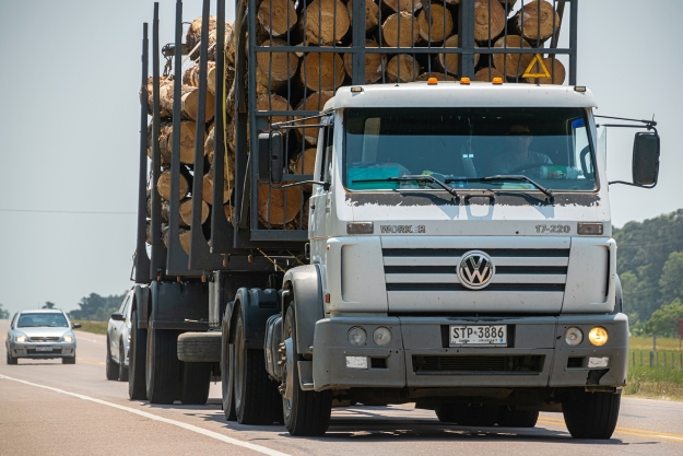 Top Truck Driving Careers with High Earning Potential